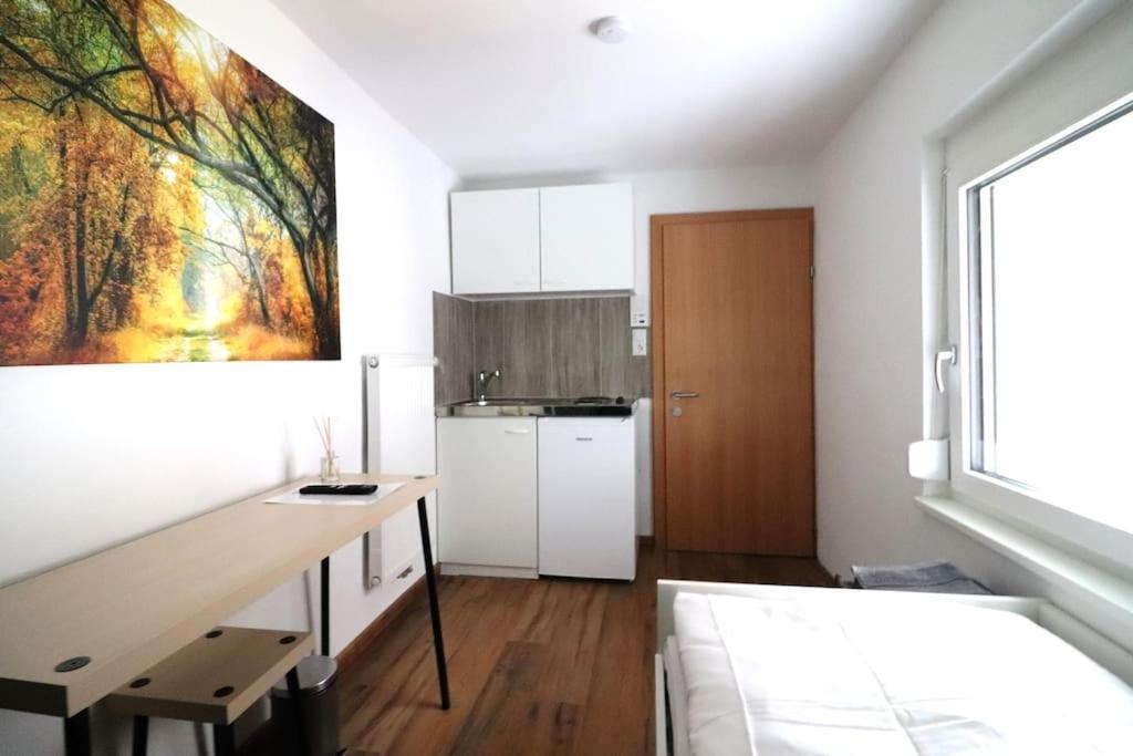 Schickes Zimmer Mit Top-Ausstattung In Idealer Lage Feldkirch Exteriér fotografie